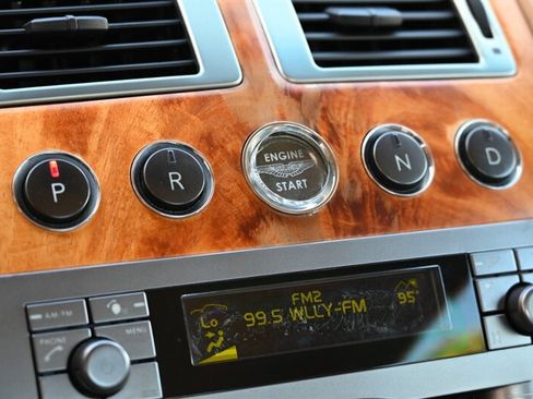 Used 2005 Aston Martin DB9 Coupe RWD image 40