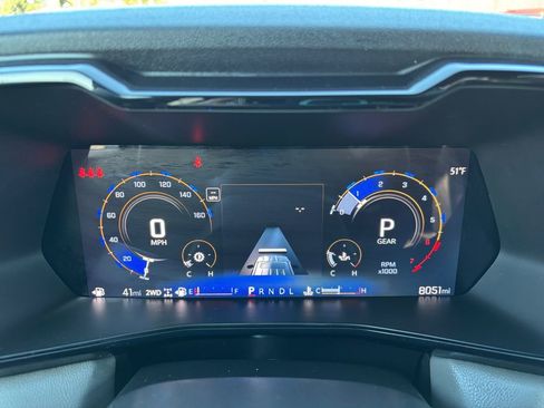 Used 2024 Chevrolet Colorado ZR2 w/ ZR2 Bison Edition AWD/4WD image 18