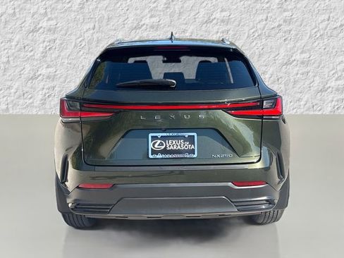 Used 2025 Lexus NX 250 FWD w/ Towing Package (2000 Lbs) image 4