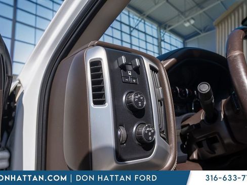 Used 2016 GMC Sierra 1500 SLT w/ SLT Premium Package image 13