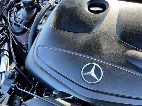 Used 2018 Mercedes-Benz CLA 250 image 33