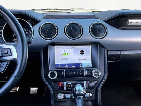 Used 2021 Ford Mustang Premium image 9