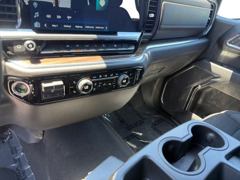 Used 2023 Chevrolet Silverado 1500 LT w/ All Star Edition Plus RWD image 13