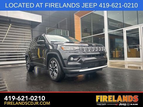 Used 2022 Jeep Compass Limited image 1