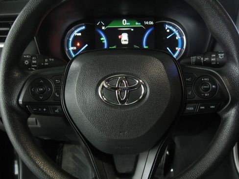 Used 2023 Toyota RAV4 AWD Hybrid image 13