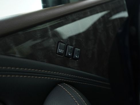 Used 2021 Nissan Armada Platinum w/ Captain's Chairs Package image 23