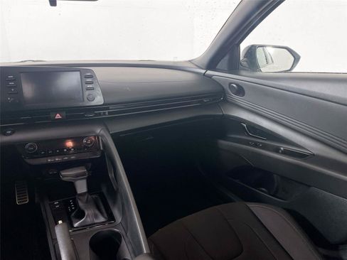 Used 2025 Hyundai Elantra Sport w/ Cargo Package FWD image 22