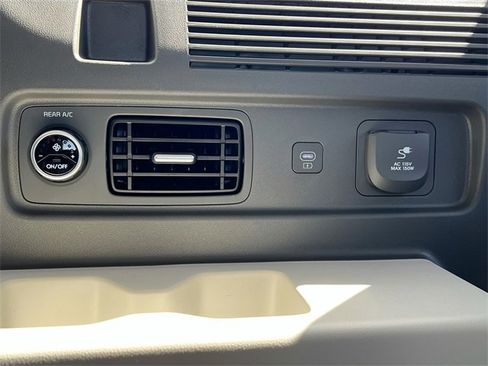 New 2025 Hyundai Santa Fe Calligraphy image 25