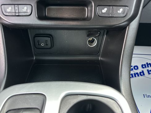 Used 2022 Chevrolet Colorado ZR2 image 14