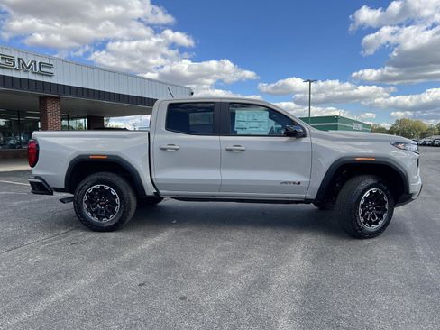New 2026 GMC Canyon AT4 image 4