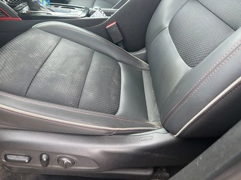 Used 2022 Chevrolet TrailBlazer RS FWD image 16