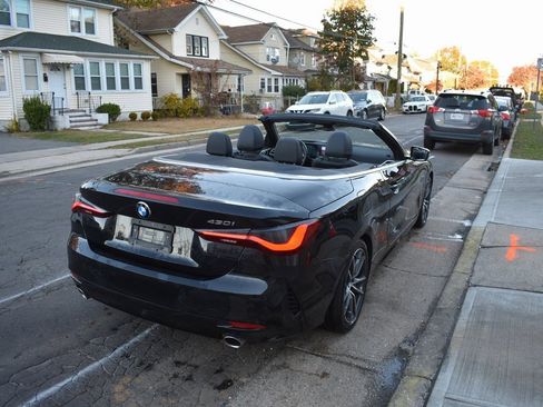 Used 2025 BMW 430i Convertible image 13