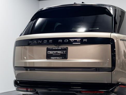 Used 2025 Land Rover Range Rover SE AWD/4WD image 81