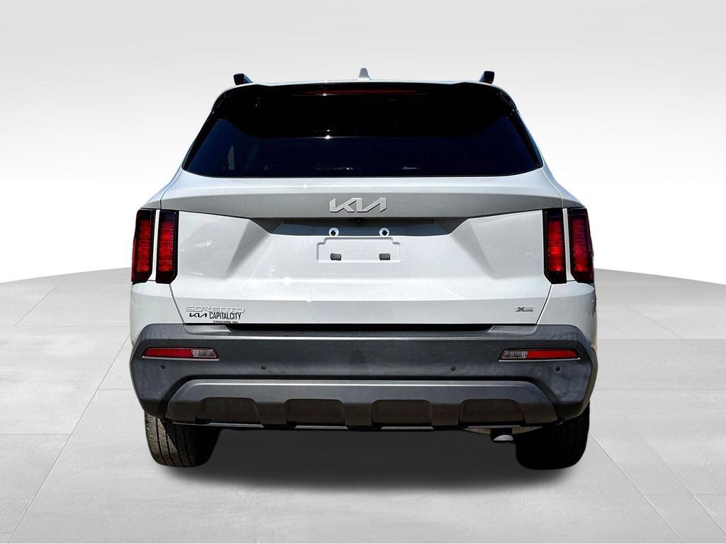 Certified 2023 Kia Sorento X-Line EX AWD/4WD image 8