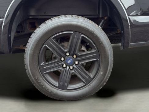 Used 2019 Ford F150 XLT w/ Equipment Group 302A Luxury image 14