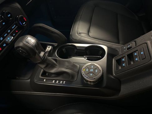 New 2026 Ford Bronco Outer Banks AWD/4WD image 32