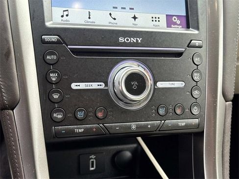 Certified 2018 Ford Fusion Energi Platinum image 17