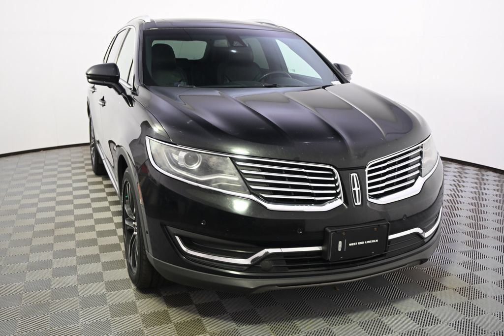 Used 2016 Lincoln MKX Reserve w/ Technology Package AWD/4WD image 9