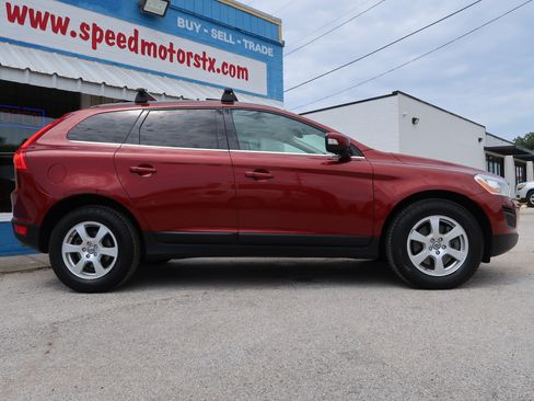 Used 2013 Volvo XC60 3.2 AWD/4WD image 4