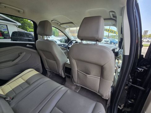 Used 2016 Ford Escape SE w/ SE Leather Comfort Package AWD/4WD image 41
