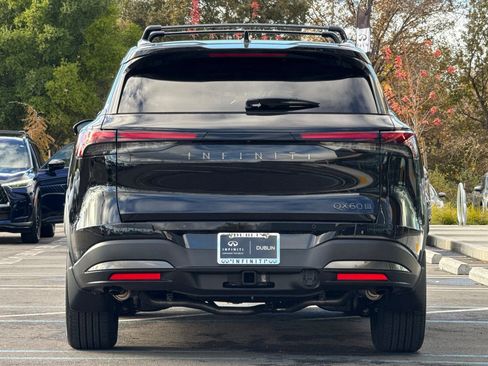 New 2026 INFINITI QX60 Autograph w/ Dark Cargo Package AWD/4WD image 4