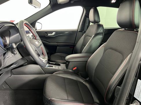 Used 2025 Ford Escape ST-Line image 20