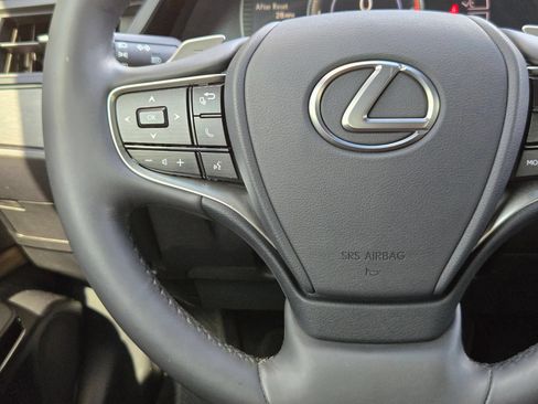 Used 2023 Lexus ES 350 w/ Premium Package FWD image 21