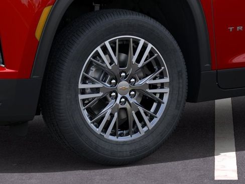 New 2026 Chevrolet Traverse LT w/ Driver Confidence Package FWD image 9
