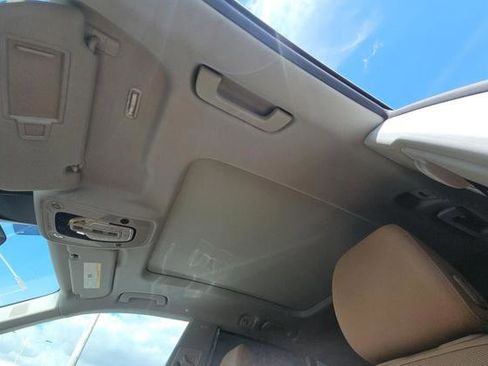 Used 2023 Audi Q8 Prestige w/ Prestige Package image 5