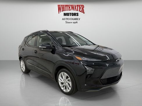 Used 2023 Chevrolet Bolt EUV LT image 5