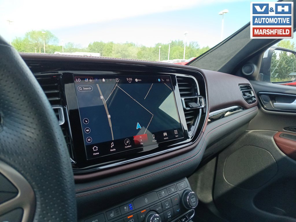 Used 2024 Dodge Durango Citadel AWD/4WD image 12