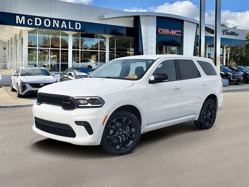 Used 2021 Dodge Durango GT image 1