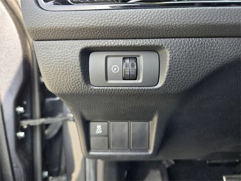 Used 2025 Honda Civic Sport image 23