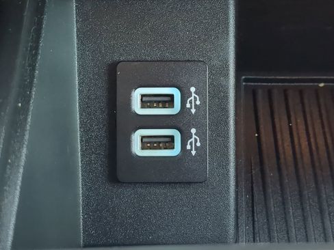 Certified 2019 Ford F250 Lariat w/ Lariat Value Package image 20