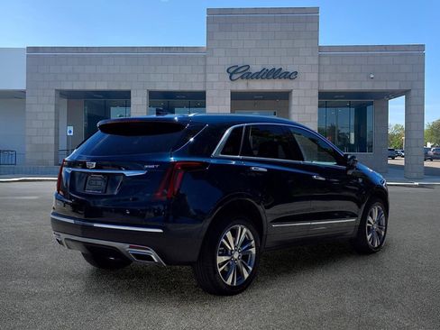 Used 2026 Cadillac XT5 Premium Luxury w/ LPO, Floor Liner Package AWD/4WD image 4