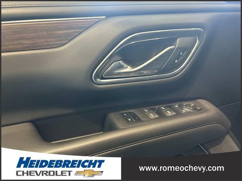 Used 2023 Chevrolet Tahoe High Country w/ Premium Package AWD/4WD image 11
