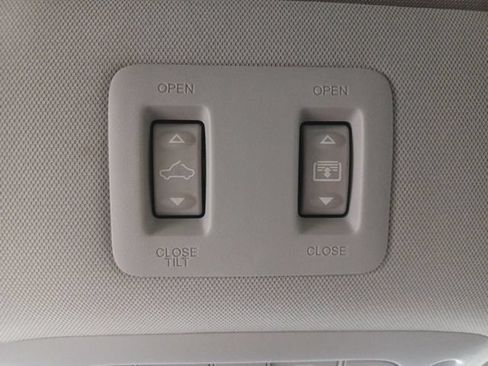 Used 2021 Nissan Murano Platinum w/ Cargo Package FWD image 26
