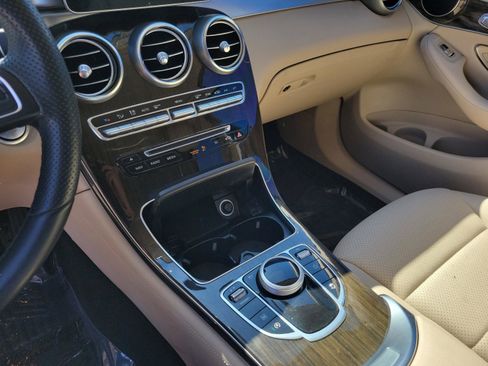 Certified 2019 Mercedes-Benz GLC 300 image 26