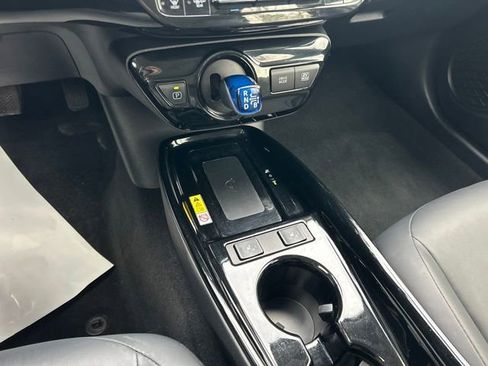 Certified 2021 Toyota Prius XLE w/ Advanced Technology Package AWD/4WD image 25