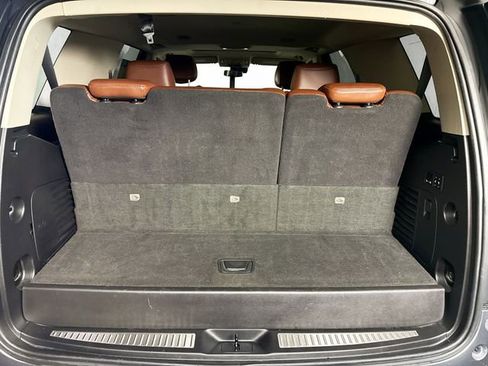 Used 2020 Cadillac Escalade Luxury image 46