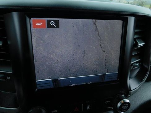 Used 2024 RAM 3500 Tradesman w/ Chrome Appearance Group image 31