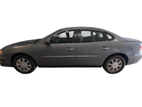 Used 2008 Buick LaCrosse CX FWD image 2