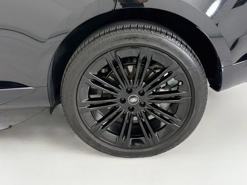 Used 2025 Land Rover Range Rover SE AWD/4WD image 30