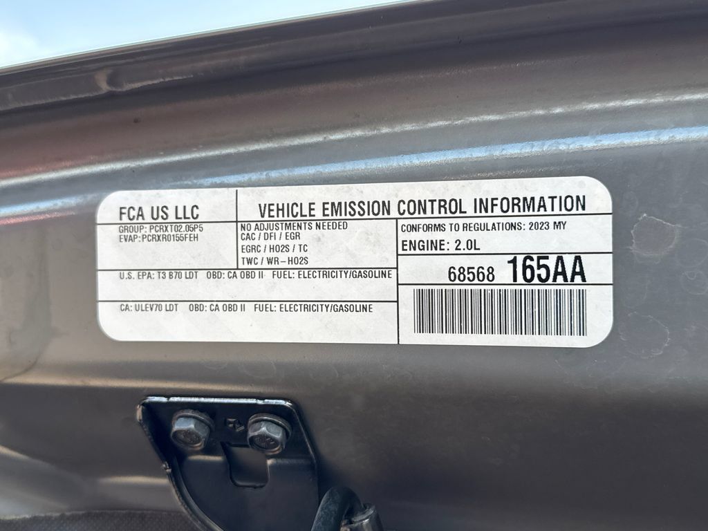 Certified 2023 Jeep Wrangler Unlimited w/ Sun & Screen Package AWD/4WD image 12