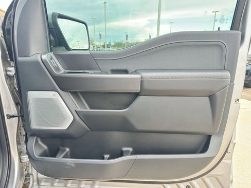 New 2025 Ford F150 Lariat w/ Equipment Group 502A High image 33