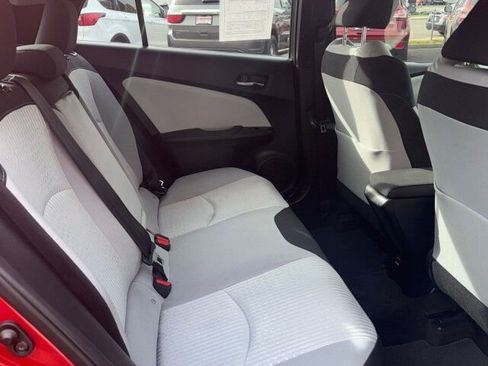 Used 2018 Toyota Prius Two image 16