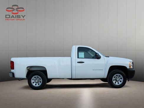 Used 2013 Chevrolet Silverado 1500 W/T RWD image 4
