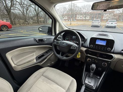 Used 2020 Ford EcoSport S image 12