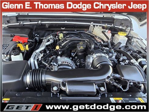 Certified 2023 Jeep Gladiator Willys image 18