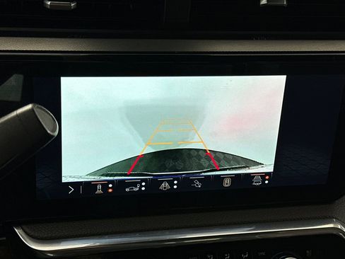 Used 2024 GMC Sierra 3500 Denali w/ Denali Reserve Package image 20